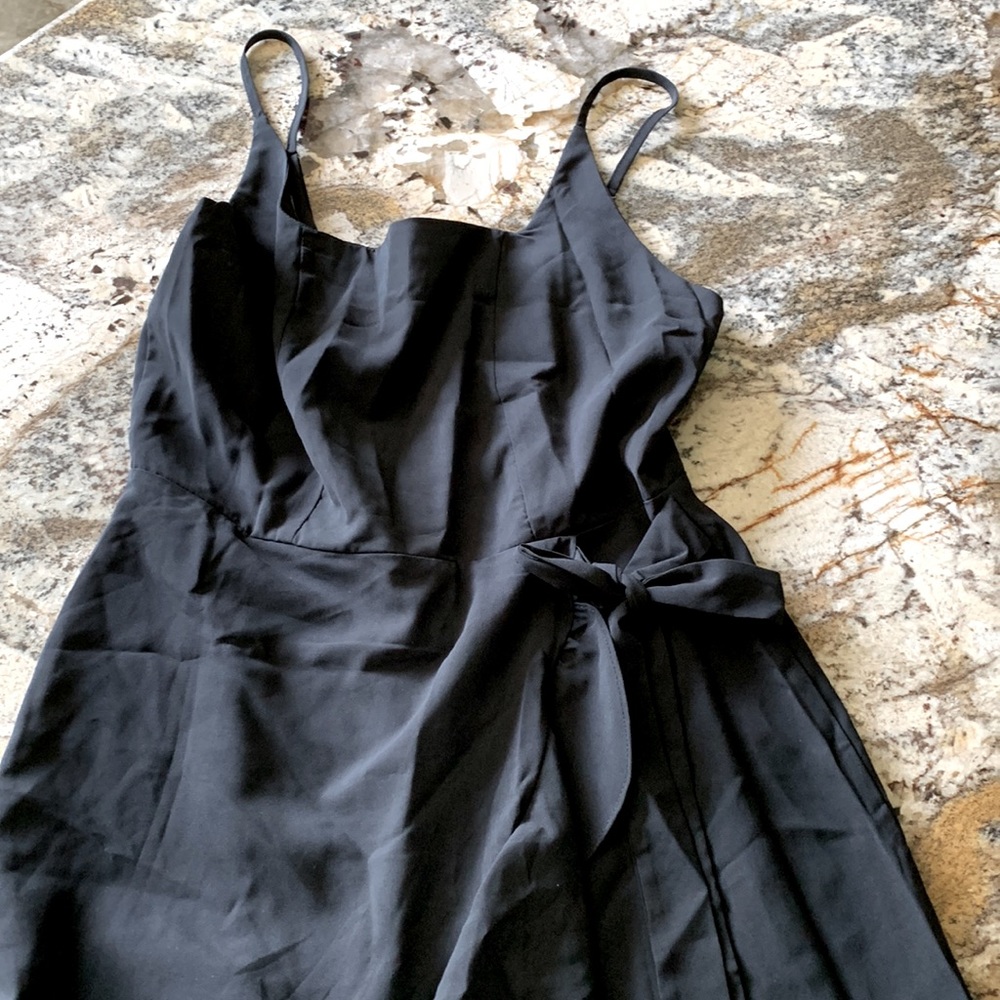 NWOT Women’s Black Dress size medium